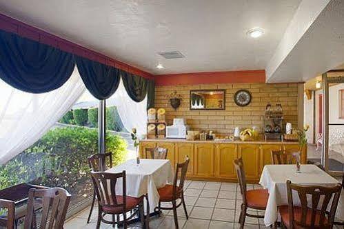 Whitten Inn Van Horn Exterior photo